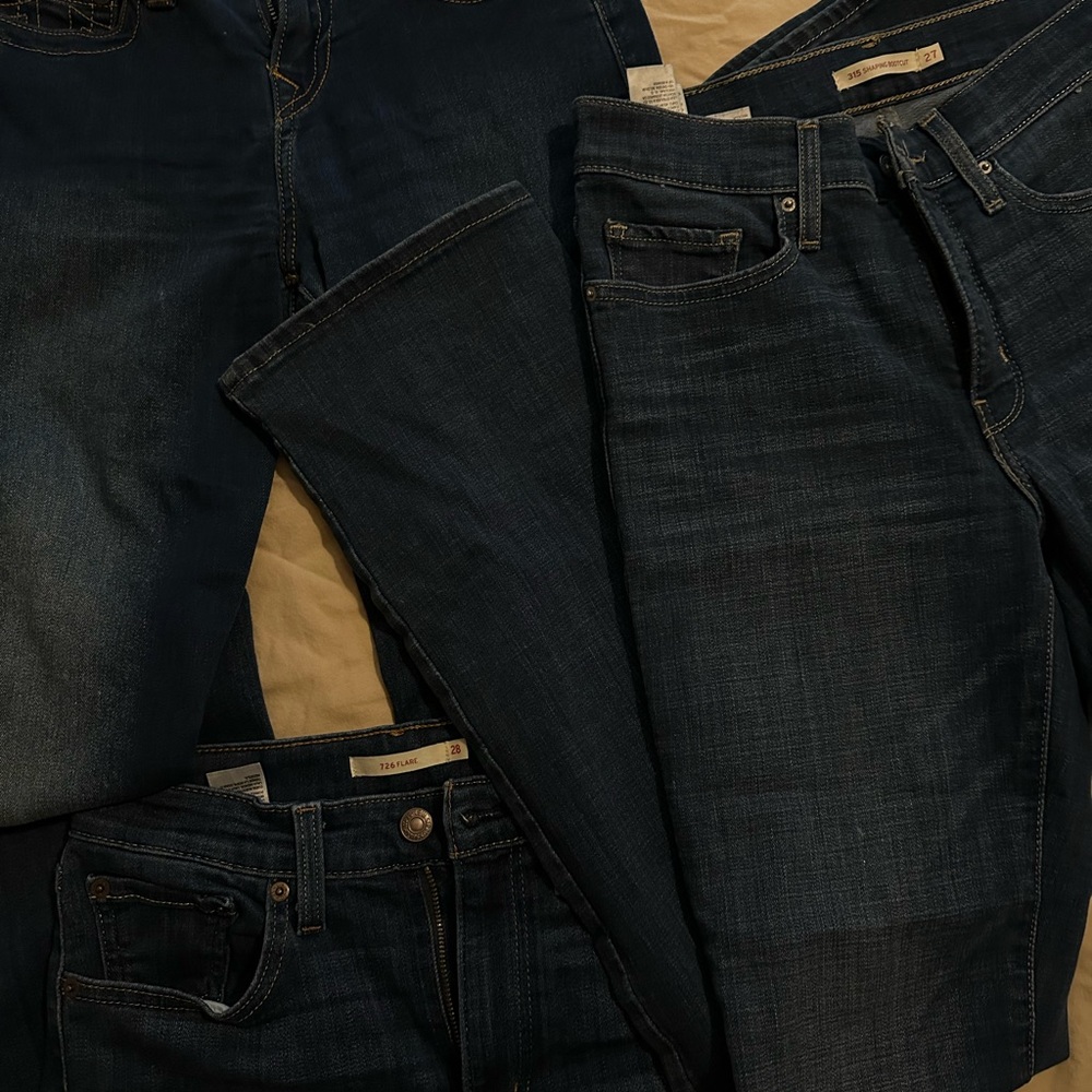 Levi’s & True Religion Jeans Bundle